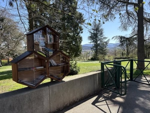 NOUVEAU : INSTALLATION DE BOÎTES À LIVRES