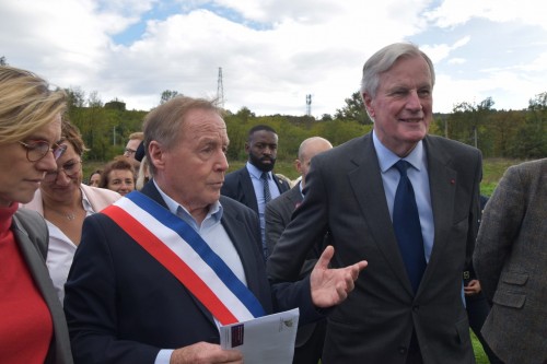 VISITE DU PREMIER MINISTRE À L'ARBRESLE